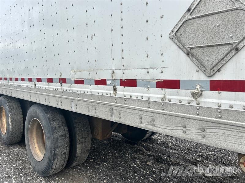 Manac 94353105 53 ft x 102 in Tri/A Heated Van Trailer Прицепы-фургоны