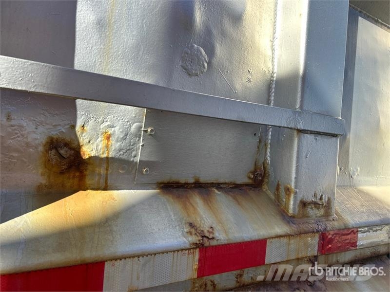 Manac 96229 18 ft Tri/A Pup Dump Trailer Самоскиди