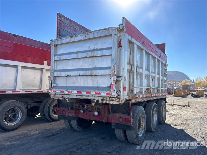 Manac 96229 18 ft Tri/A Pup Dump Trailer Самоскиди