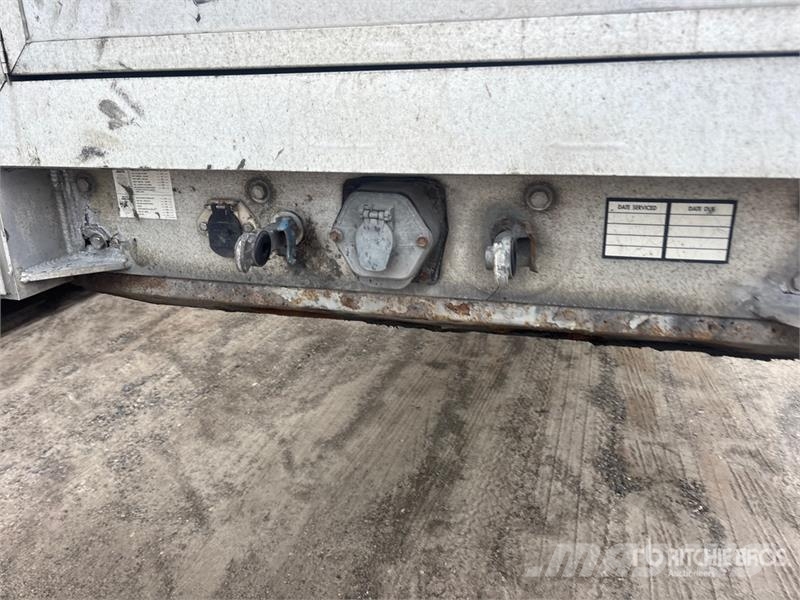 Manac AAF 48 ft T/A Spread Axle Curtain Side Trailer Reboques com cortinas laterais