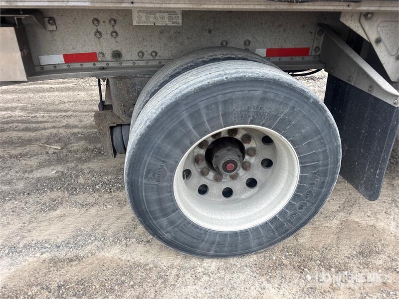 Manac AAF 48 ft T/A Spread Axle Curtain Side Trailer Reboques com cortinas laterais