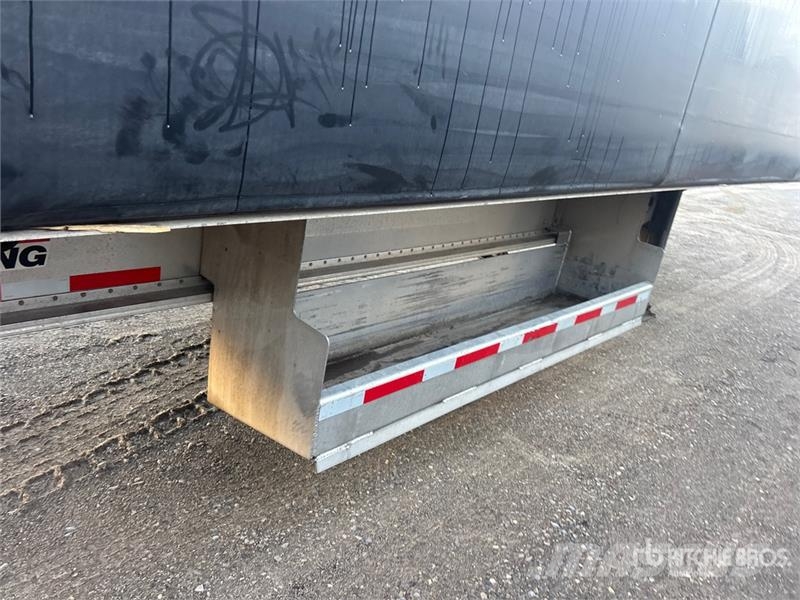Manac Darkwing 53 ft T/A Spread Axle Curtain Side Traile 侧帘拖车