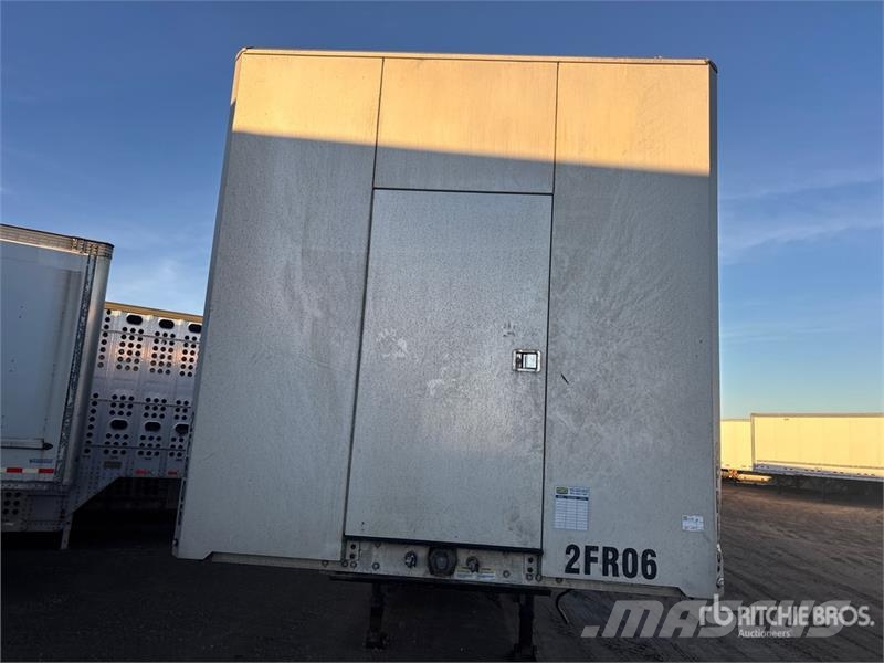 Manac Darkwing 53 ft T/A Spread Axle Curtain Side Traile 侧帘拖车