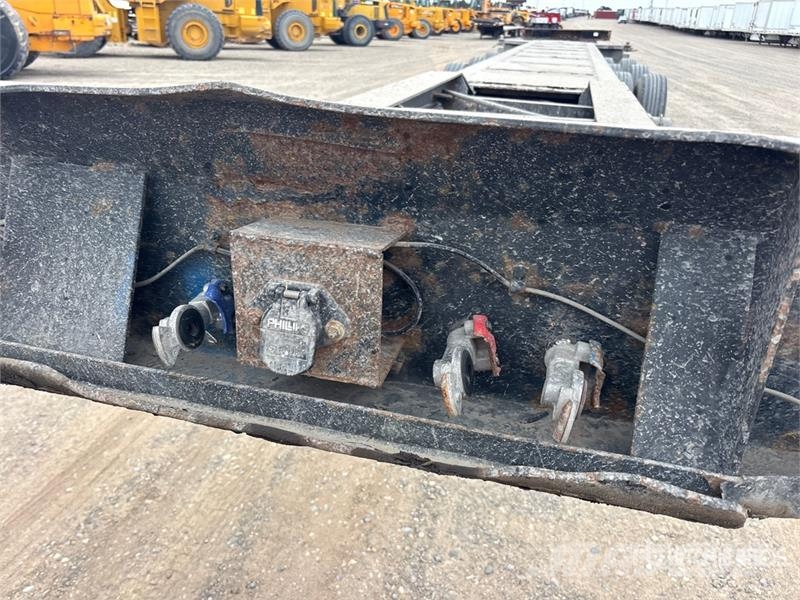 Manac Tri/A Extendable Container Trailer Remolques portacontenedores