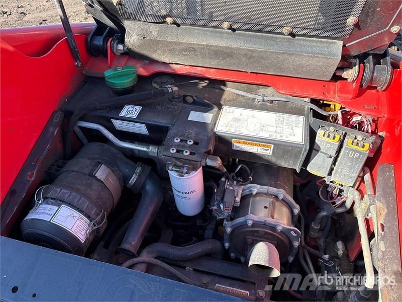 Manitou 1050R Skid Steer Loader لوادر انزلاقية التوجيه