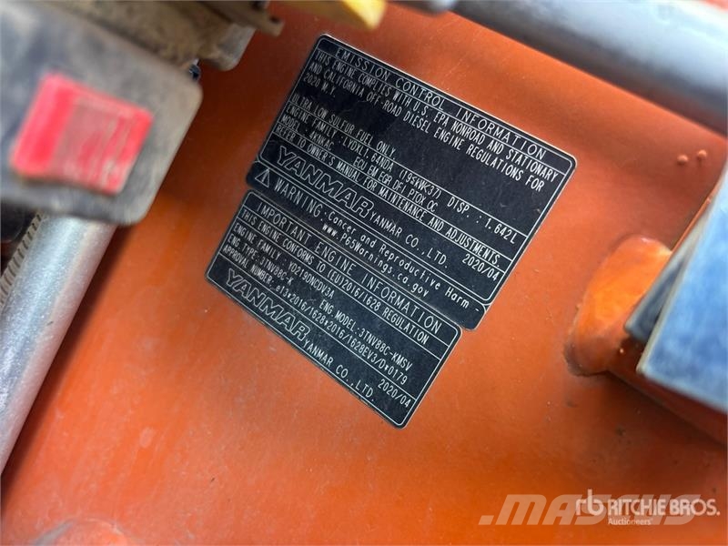 Manitou 1050RT Compact Track Loader Kompaktlaadurid