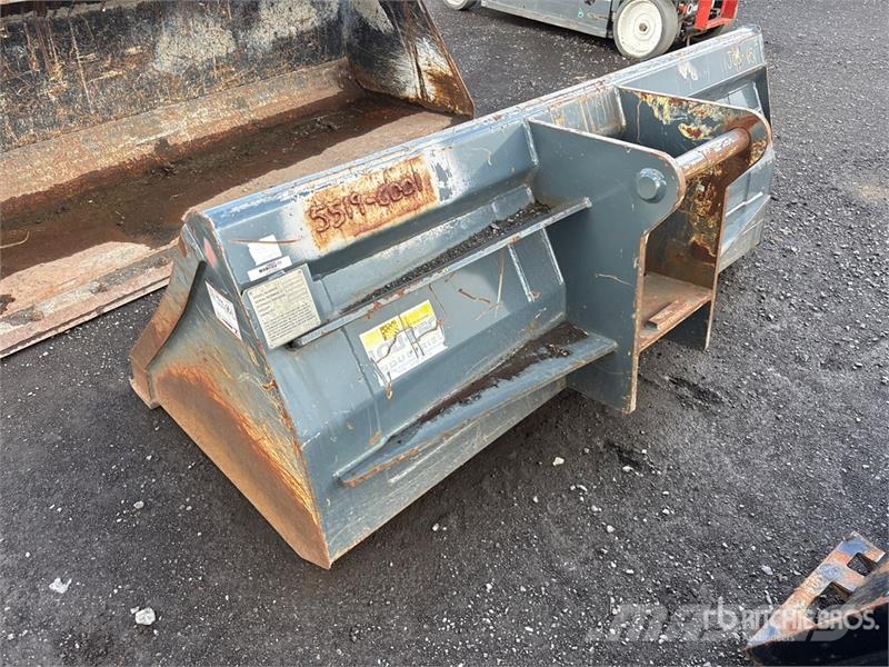 Manitou 820313 72 in Telehandler Bucket Kanalak