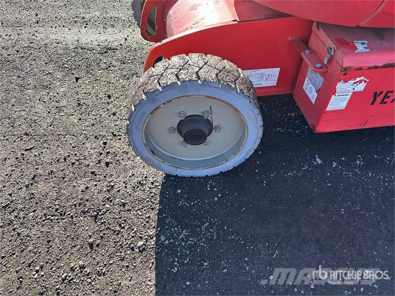 Manitou AETJ43 2WD Electric Articulating Boom Lift Съчленени стрелови подемници