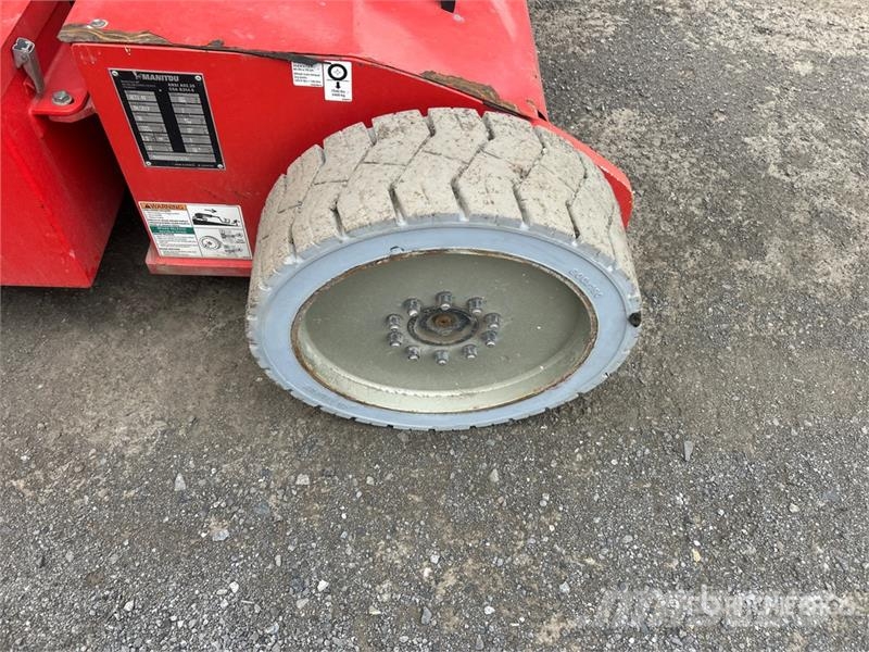 Manitou AETJ49 2WD Electric Articulating Boom Lift Articulated boom lifts