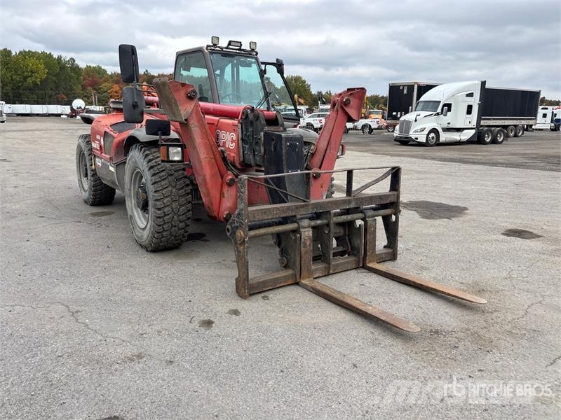 Manitou MT1740 مناولات متداخلة