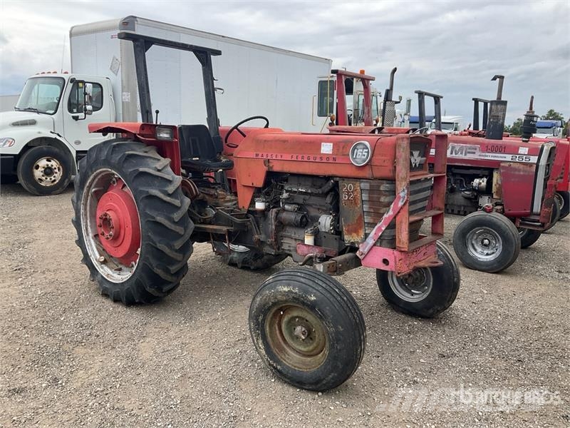 Massey Ferguson 165 Traktorer