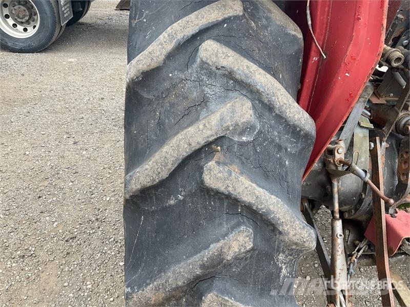 Massey Ferguson 165 Traktorer