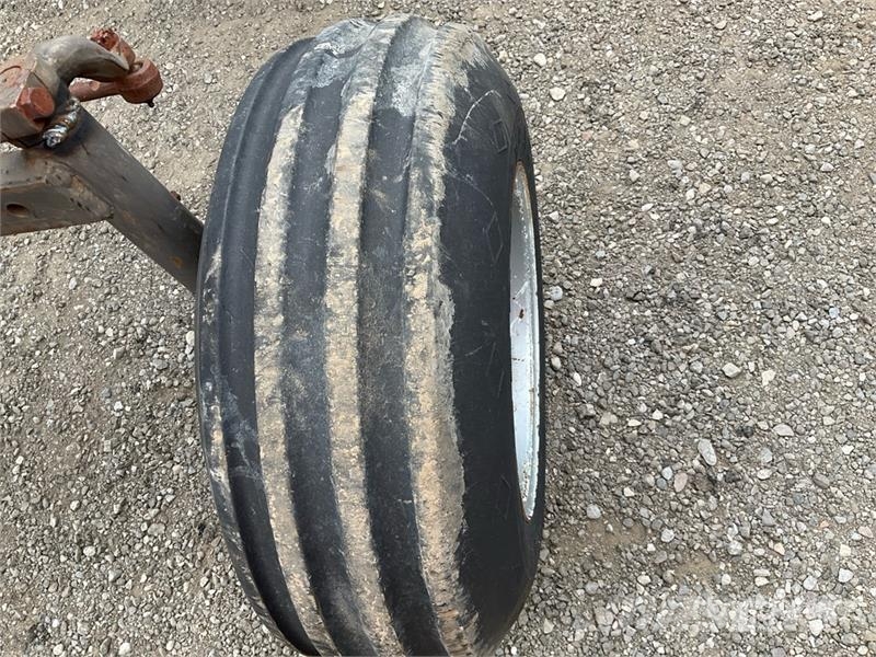 Massey Ferguson 165 Traktorer