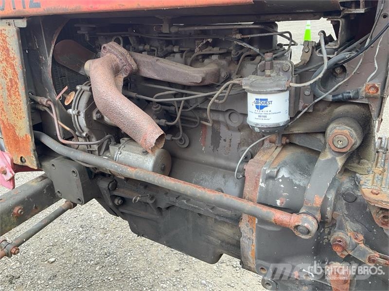 Massey Ferguson 165 2WD Utility Tractor (Inoperable) Manjši traktorji