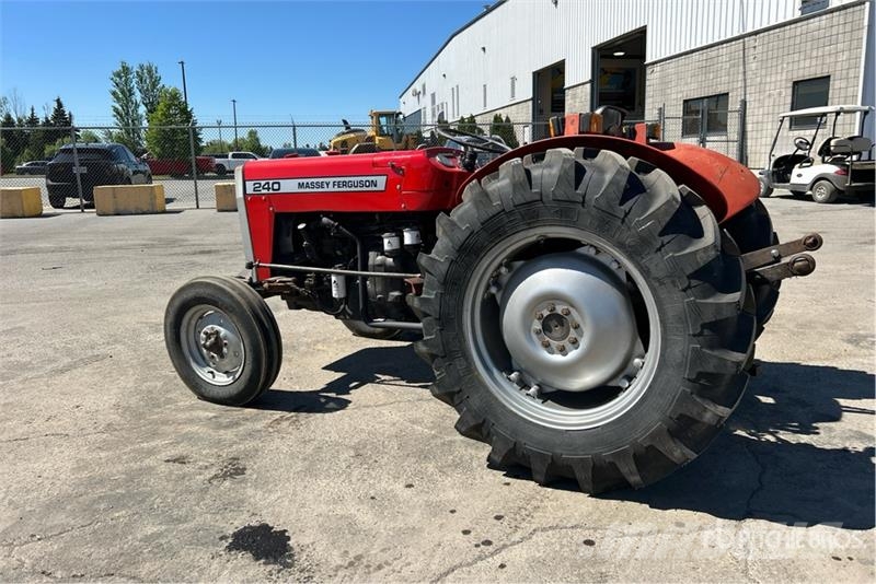 Massey Ferguson 240 拖拉机/农用车
