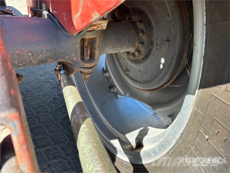 Massey Ferguson 240 拖拉机/农用车