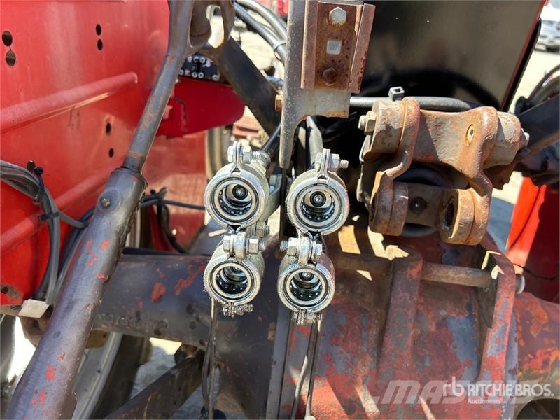 Massey Ferguson 240 拖拉机/农用车