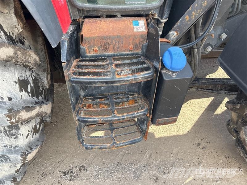 Massey Ferguson 5711 4WD Tractor Tractoren