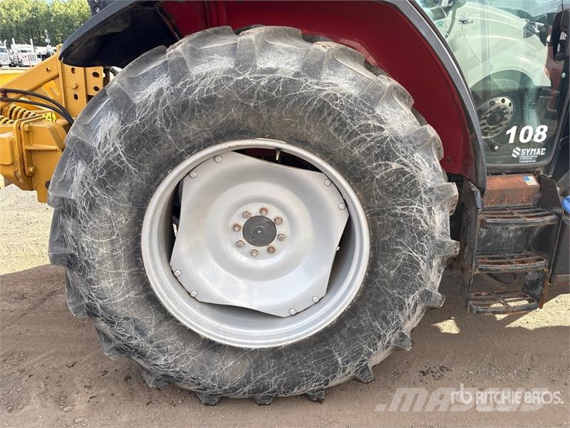 Massey Ferguson 5711 4WD Tractor Tractoren