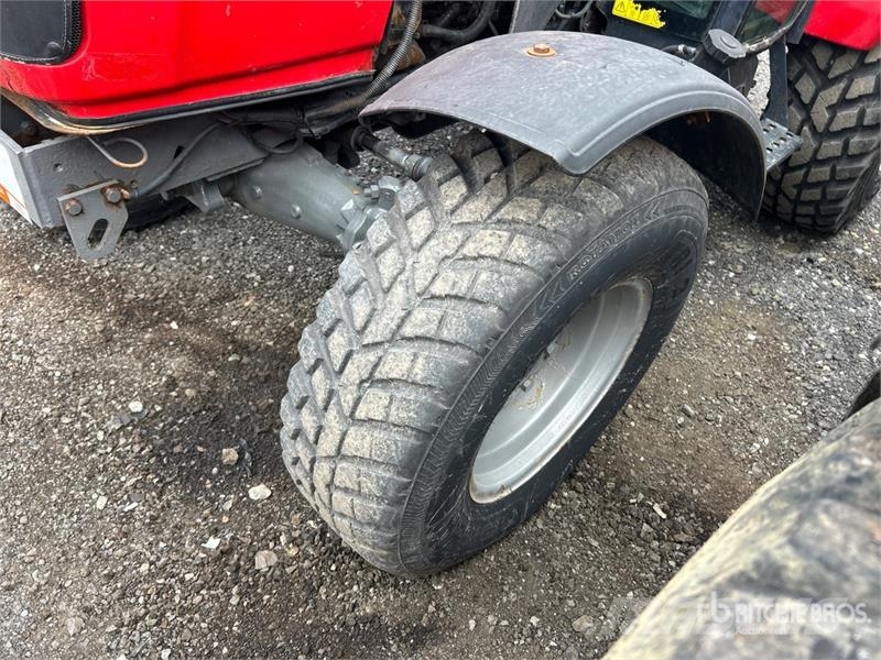 Massey Ferguson MF1760MH 4WD Utility Tractor جرارات مدمجة