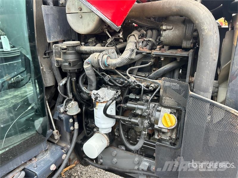 Massey Ferguson MF1760MH 4WD Utility Tractor جرارات مدمجة