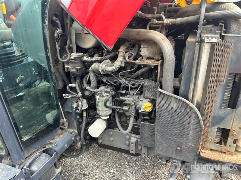 Massey Ferguson MF1760MH 4WD Utility Tractor جرارات مدمجة