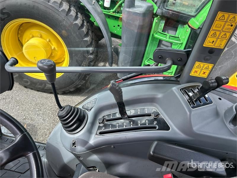 Massey Ferguson MF1760MH 4WD Utility Tractor جرارات مدمجة