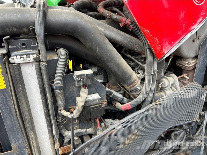 Massey Ferguson MF1760MH 4WD Utility Tractor جرارات مدمجة