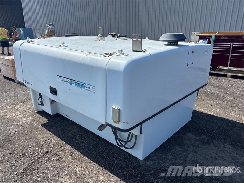 Master 50 Truck Cap Cabine si interior