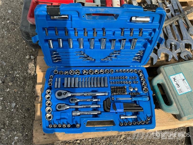 Mastercraft Tool Set, Makita Bit Set, UCAN Fastening Tool, Sim Outros componentes