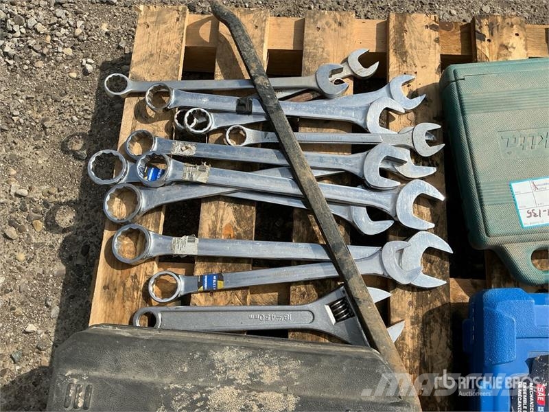 Mastercraft Tool Set, Makita Bit Set, UCAN Fastening Tool, Sim Outros componentes