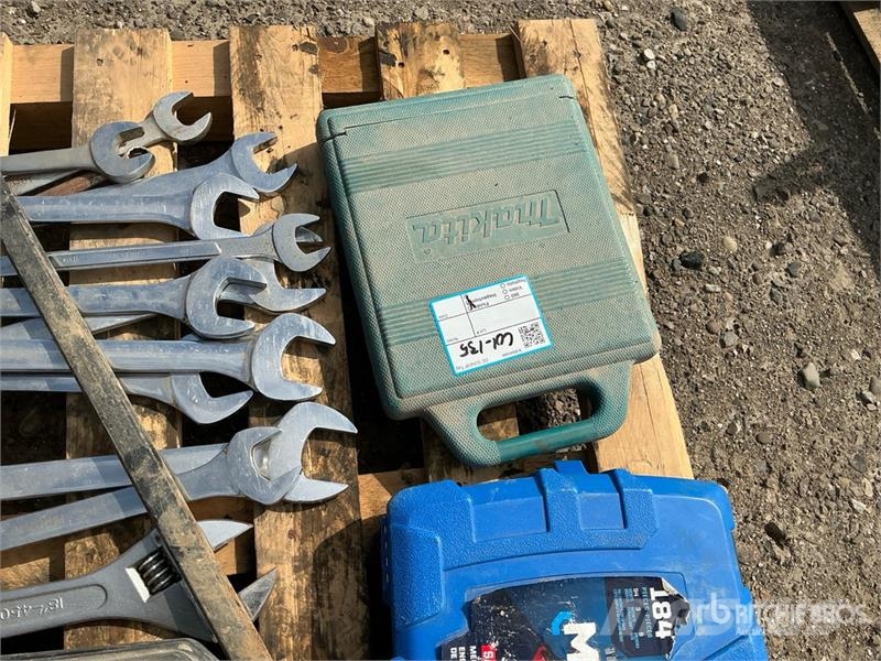 Mastercraft Tool Set, Makita Bit Set, UCAN Fastening Tool, Sim Outros componentes