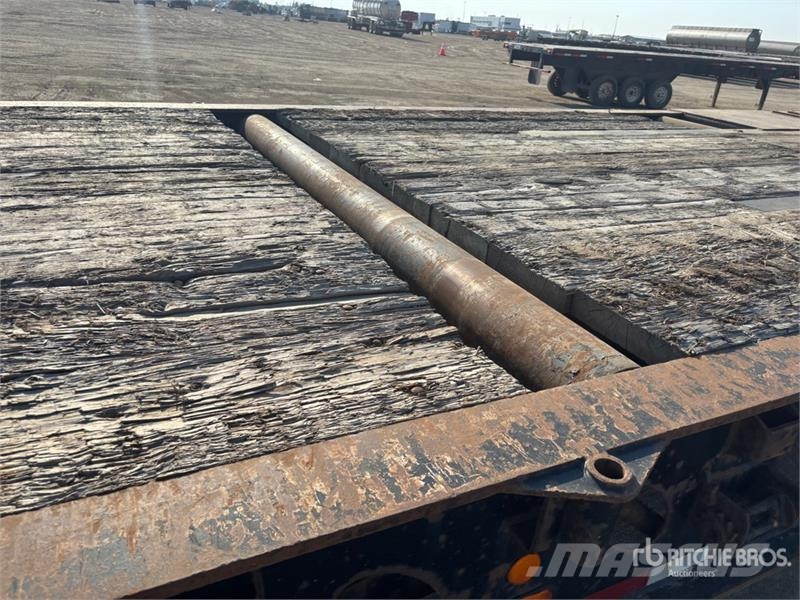 Matrixx 55 ft Tri/A Folding Neck Trailer Низкорамные прицепы
