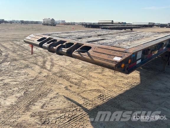 Matrixx 55 ft Tri/A Folding Neck Trailer Низкорамные прицепы