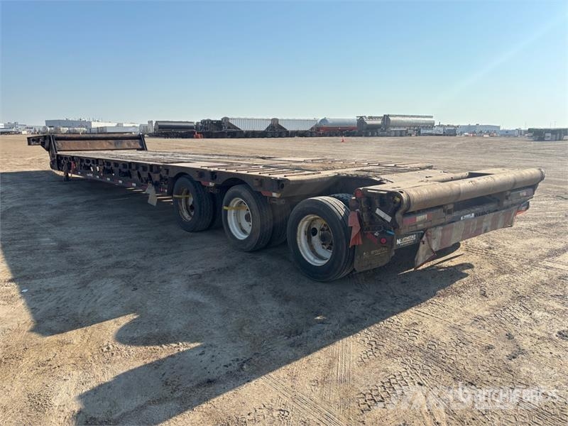 Matrixx 55 ft Tri/A Folding Neck Trailer Низкорамные прицепы