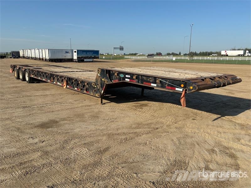 Matrixx 55 ft Tri/A Folding Neck Trailer Низкорамные прицепы
