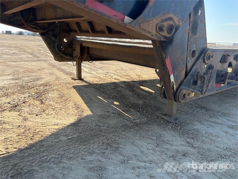 Matrixx 55 ft Tri/A Folding Neck Trailer Низкорамные прицепы