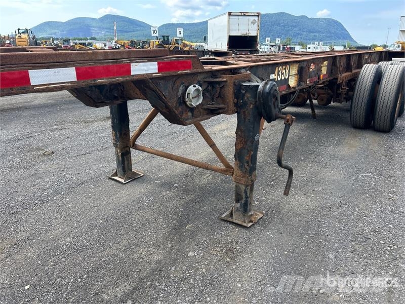 Max Atlas 40 ft Tri/A Extendable Container Trailer Remolques portacontenedores