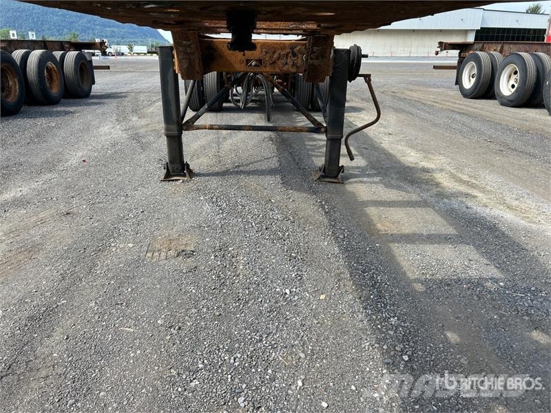 Max Atlas 40 ft Tri/A Extendable Container Trailer Remolques portacontenedores