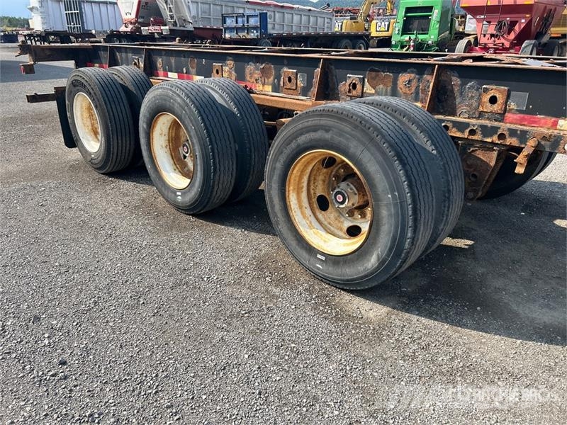 Max Atlas 40 ft Tri/A Extendable Container Trailer 货柜车
