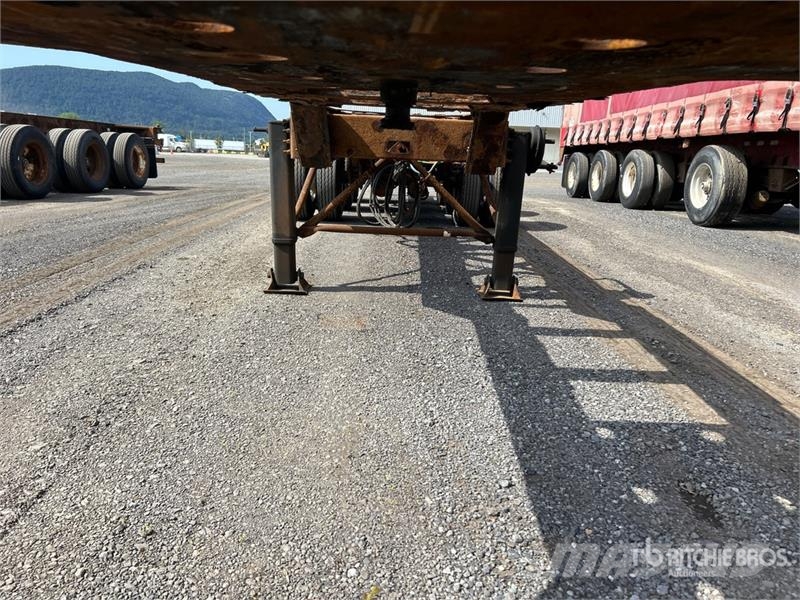 Max Atlas 40 ft Tri/A Extendable Container Trailer Remolques portacontenedores