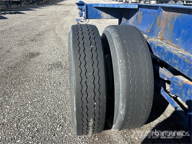 Max Atlas 40 ft Tri/A Container Trailer Kontejnerske prikolice