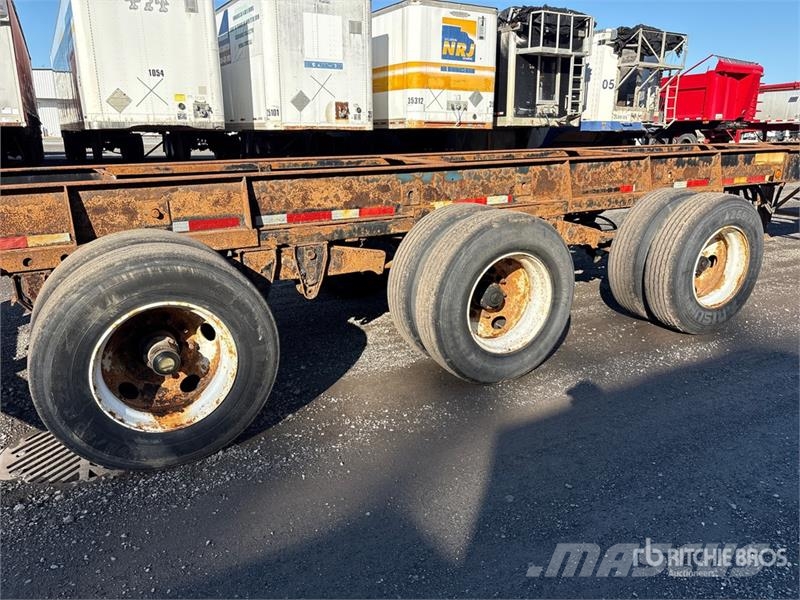 Max Atlas 40 ft Tri/A Extendable Container Trailer Remolques portacontenedores