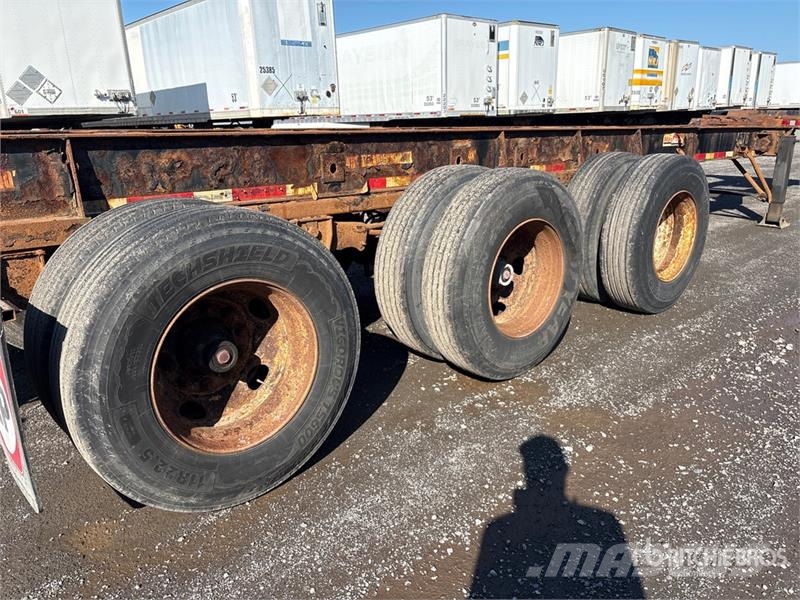 Max Atlas 40 ft Tri/A Extendable Container Trailer Remolques portacontenedores