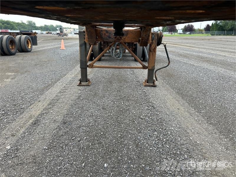 Max Atlas 40 ft Tri/A Extendable Container Trailer 货柜车