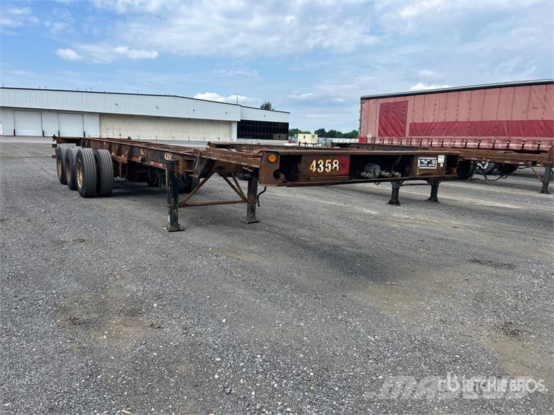 Max Atlas 40 ft Tri/A Extendable Container Trailer Remolques portacontenedores