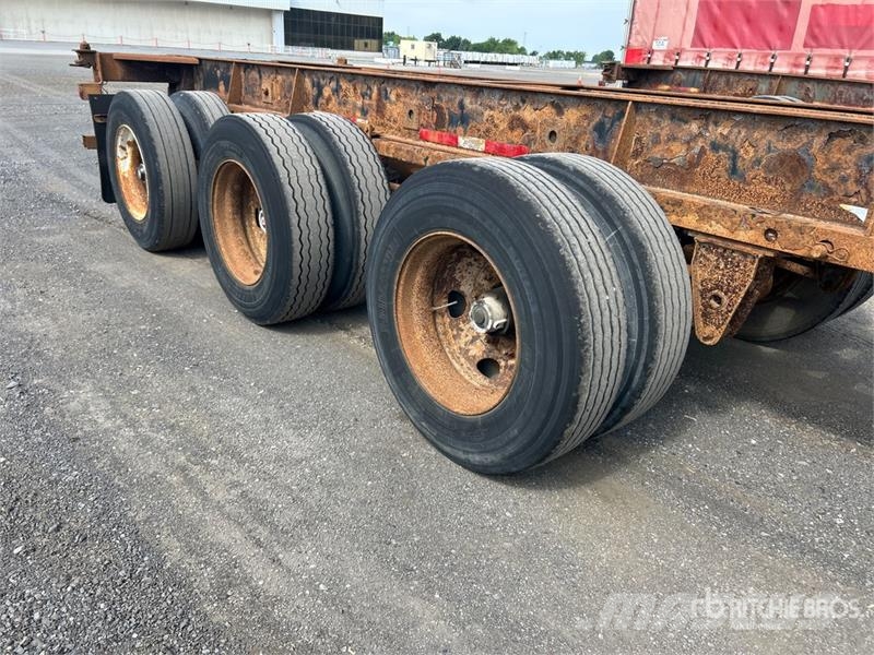 Max Atlas 40 ft Tri/A Extendable Container Trailer Remolques portacontenedores
