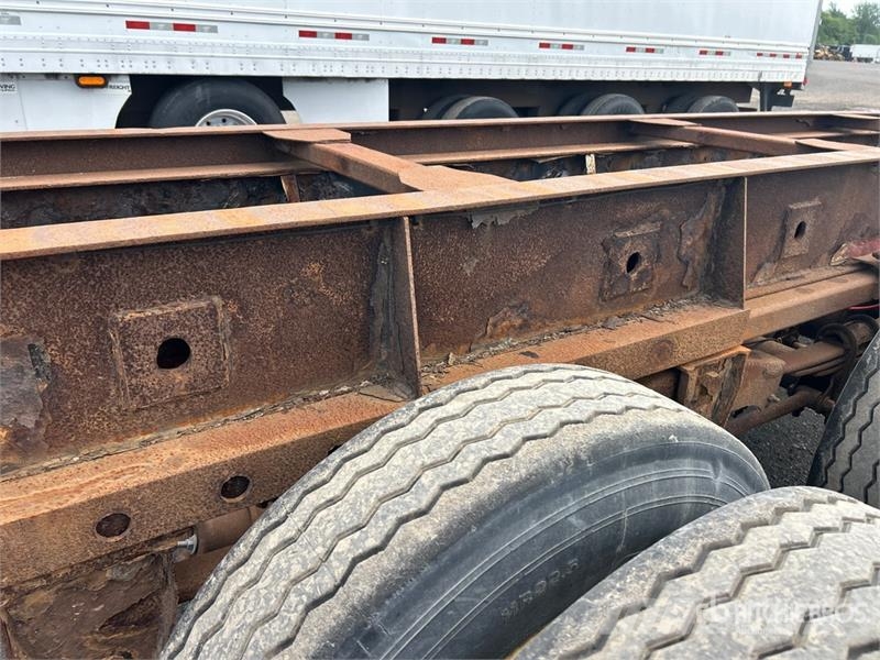 Max Atlas 40 ft Tri/A Extendable Container Trailer Remolques portacontenedores