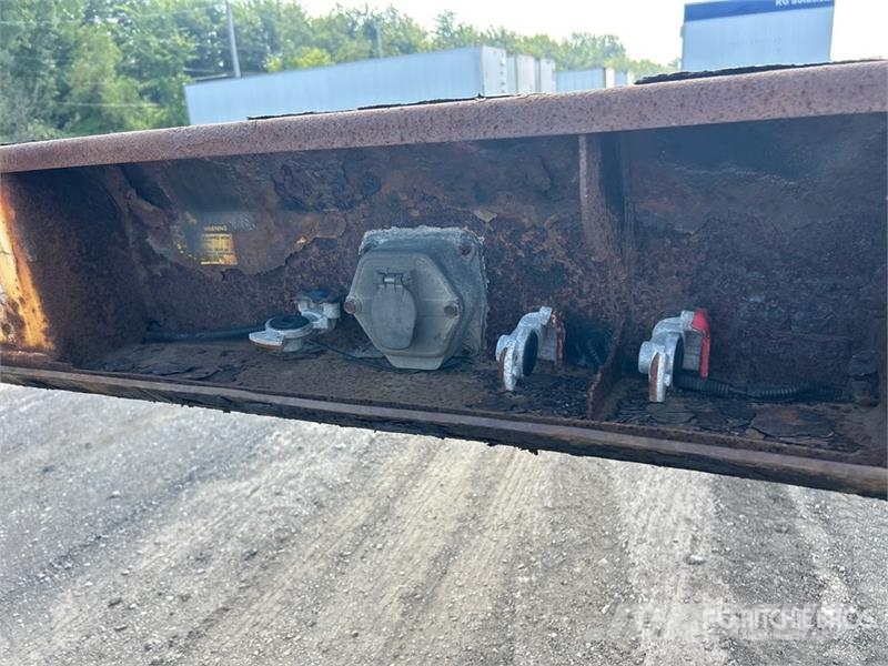 Max Atlas 40 ft Tri/A Extendable Container Trailer Containerhenger