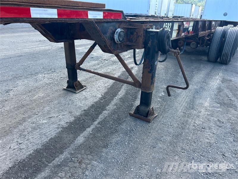 Max Atlas 40 ft Tri/A Extendable Container Trailer Containerhenger